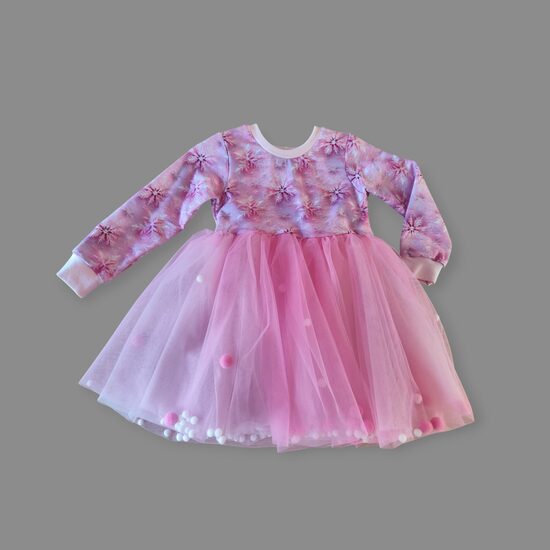 Kleita ”Sniegpārsliņa” kuplā bumbiņkleita